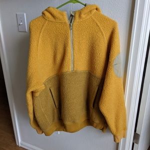 Outdoor Voices Mega Fleece